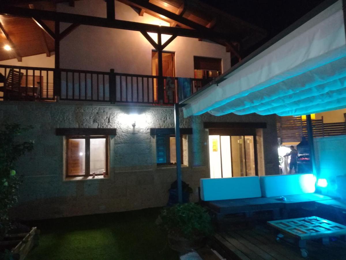 Casa Ecoeficiente Eguzkilore Torrelles Ngoại thất bức ảnh