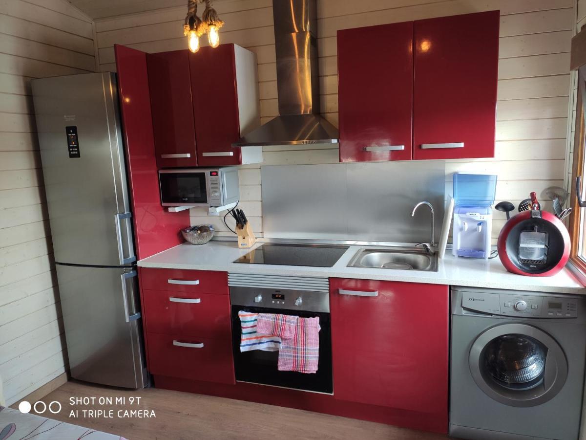 Casa Ecoeficiente Eguzkilore Torrelles Ngoại thất bức ảnh